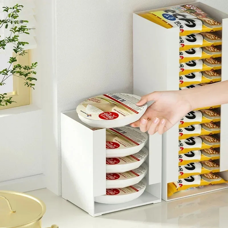 Food Storage With Dividers - インスタントラーメン収納ボックス 多機能キッチンオーガナイザー ラーメンカップ用 パントリー食品収納容器 積み重ね可能なキャビネットシェルフ